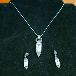 VINTAGE Art Deco SS Emerald cut stone set
